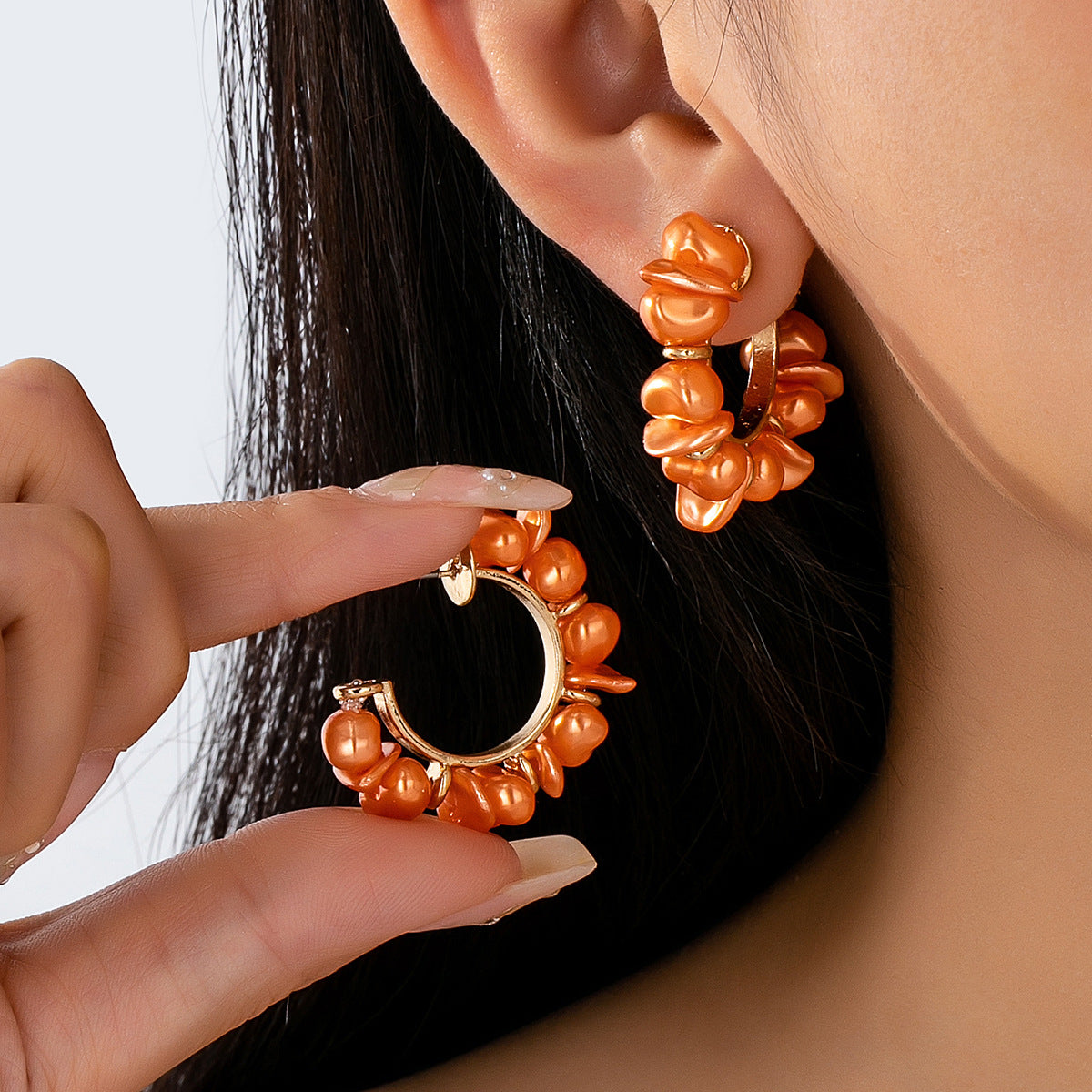 Fashionable Irregular C-Shape Pearl Earrings